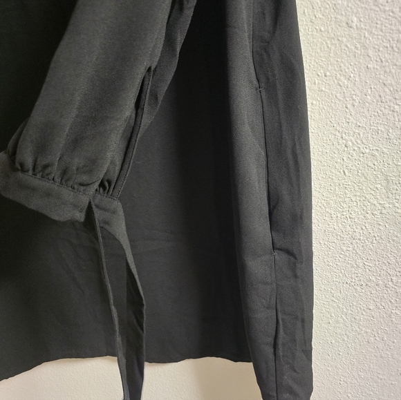 H&m Minimalist Dress - Picture 4 of 7